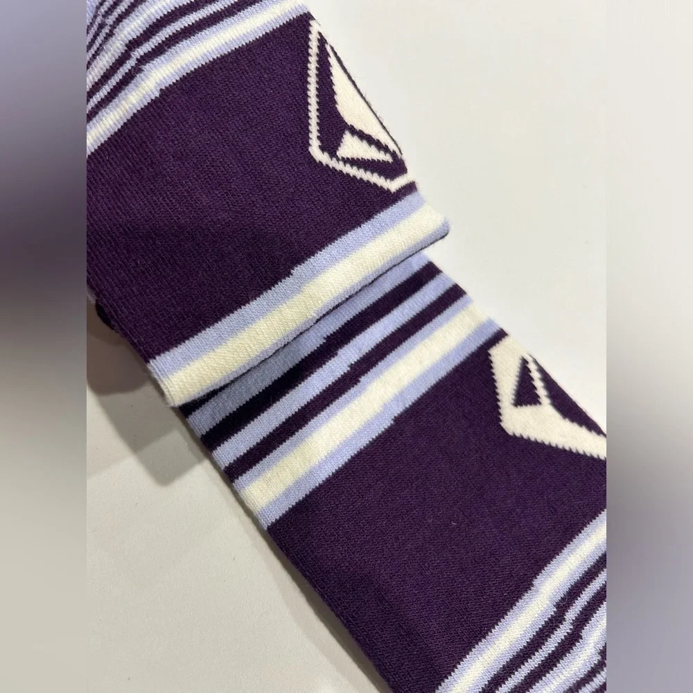 Volcom Women's XS/S Tundra Tech Socks Ski Snowboard NWT Wool Acrylic Purple
